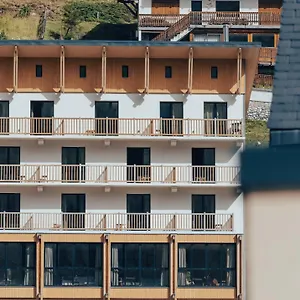https://la-voie-lactee.midi-pyreneeshotels.com